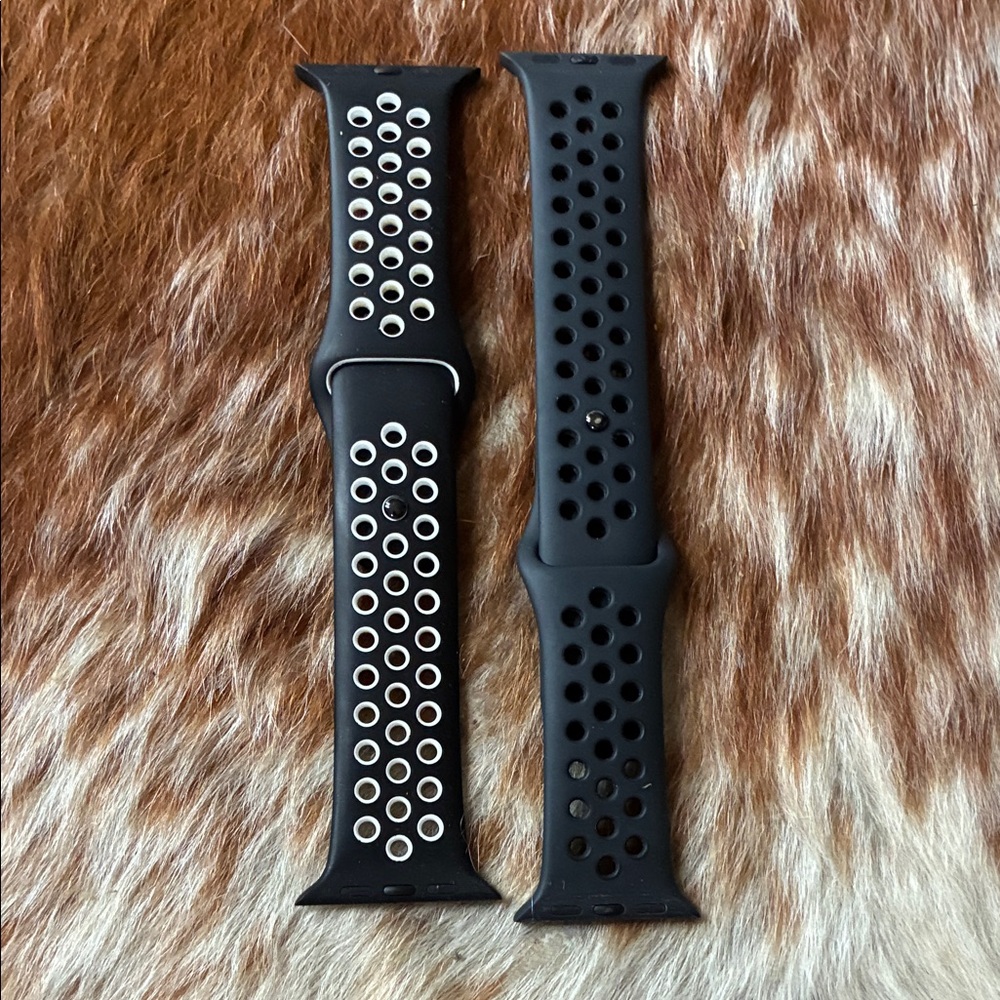Nike Black Silicone Ventilated Apple Watch Bands - Pair